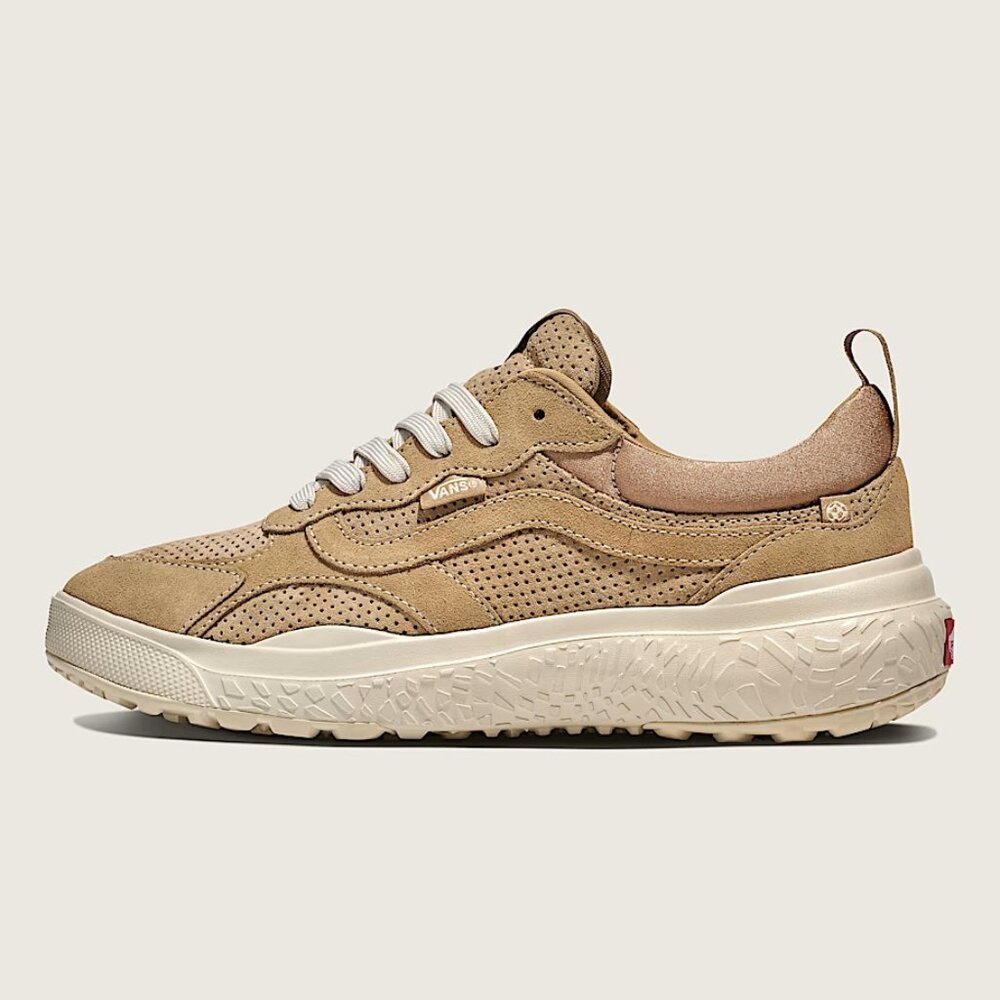 NWT Men's Vans UltraRange Neo VR3 Shoes - VN000CWESQ7